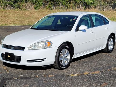Used 2014 Chevrolet Impala Limited LS image 5