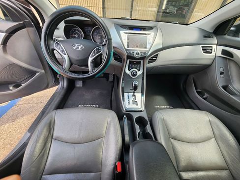 Used 2012 Hyundai Elantra Limited w/ Technology Pkg 5 image 13