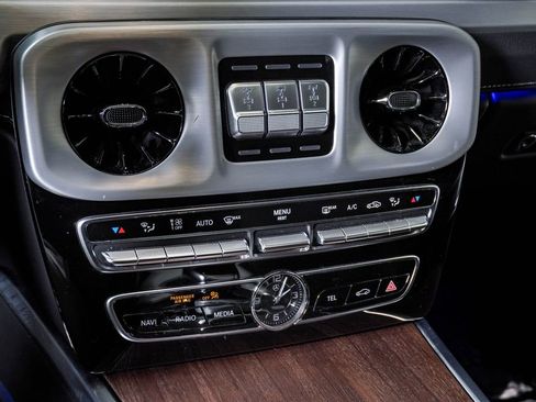 Used 2022 Mercedes-Benz G 550 image 25