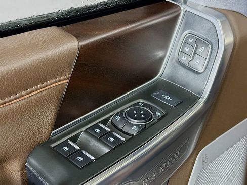 Used 2025 Ford F350 King Ranch image 19