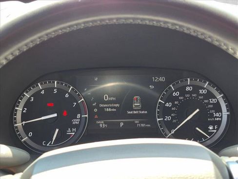 Used 2021 Toyota Highlander XSE AWD/4WD image 10