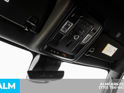 Used 2024 Chevrolet Tahoe High Country image 64