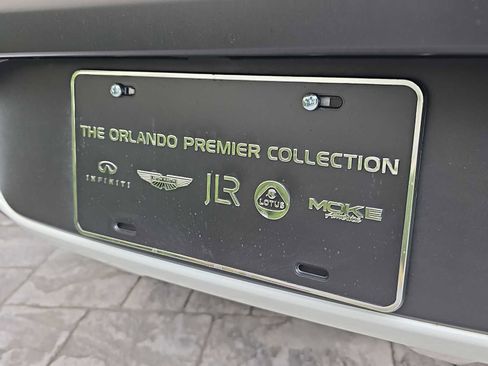 Certified 2025 INFINITI QX55 Luxe w/ Cargo Package image 6