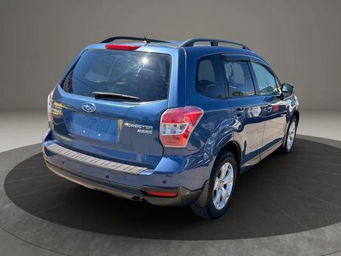 Used 2014 Subaru Forester 2.5i Premium w/ All-Weather Package AWD/4WD image 4