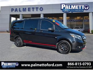 Used 2018 Mercedes-Benz Metris Passenger image 1