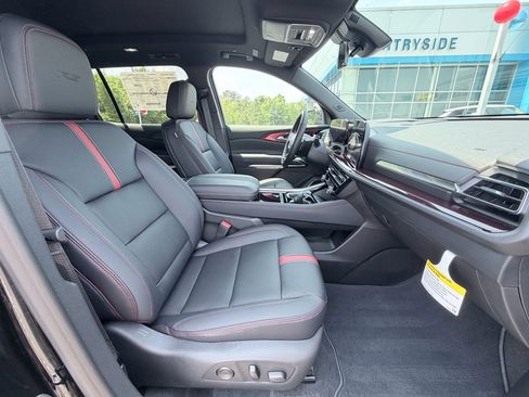 New 2026 Chevrolet Traverse RS FWD image 24