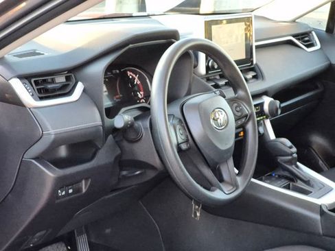 Used 2025 Toyota RAV4 LE image 10