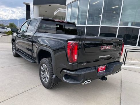 Certified 2024 GMC Sierra 1500 AT4 w/ Technology Package AWD/4WD image 4