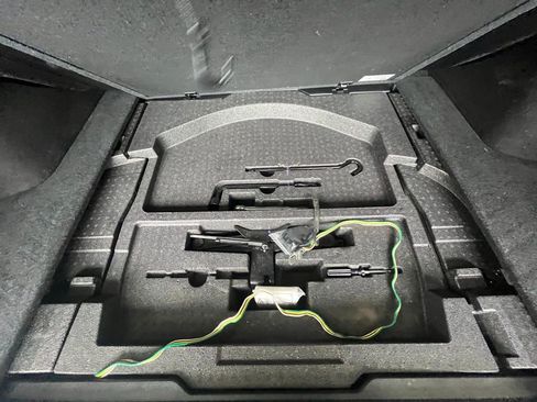 Used 2019 Subaru Outback 2.5i Limited w/ Popular Package #2 image 28