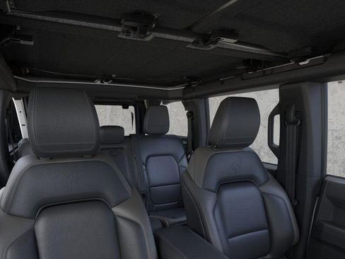 New 2025 Ford Bronco Outer Banks image 12