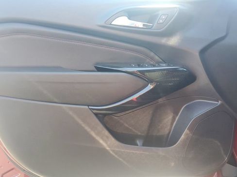 Used 2025 Chevrolet Trax RS w/ Driver Confidence Package FWD image 24