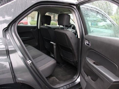 Used 2014 Chevrolet Equinox LS image 6