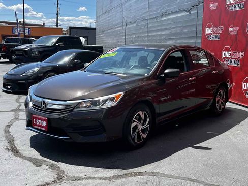 Used 2016 Honda Accord LX image 4