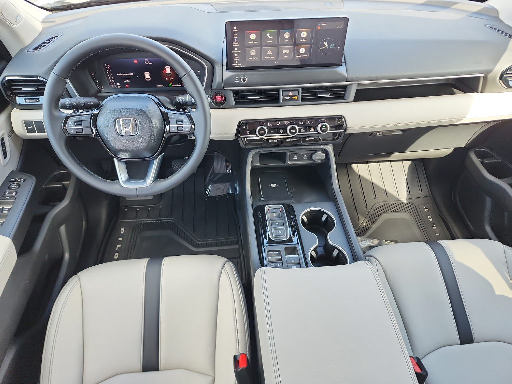 New 2026 Honda Pilot Touring image 18
