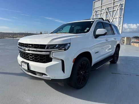 Used 2022 Chevrolet Tahoe LS w/ Driver Alert Package image 7