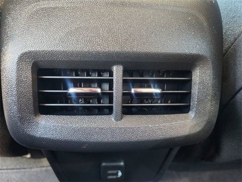 Certified 2023 Chevrolet Equinox LS w/ LS Convenience Package image 20