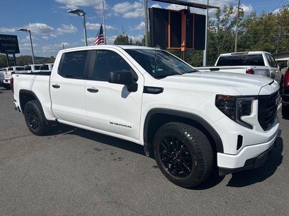 Used 2023 GMC Sierra 1500 Pro w/ Graphite Edition