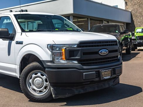 Used 2020 Ford F150 XL w/ Trailer Tow Package RWD image 3