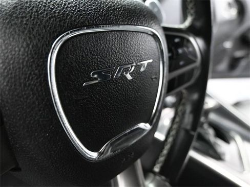 Used 2019 Dodge Challenger SRT Hellcat Redeye image 8