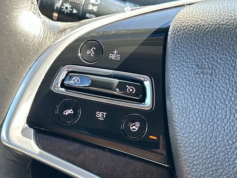 Used 2018 Cadillac XTS Luxury image 33