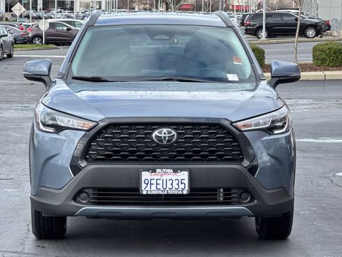 Certified 2023 Toyota Corolla Cross LE image 10