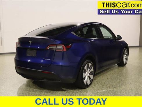 Used 2022 Tesla Model Y Long Range AWD/4WD image 7
