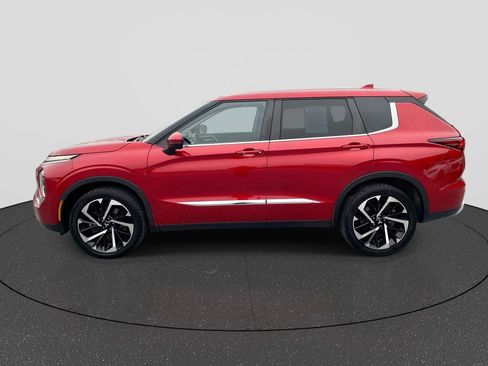 Used 2022 Mitsubishi Outlander SE image 5