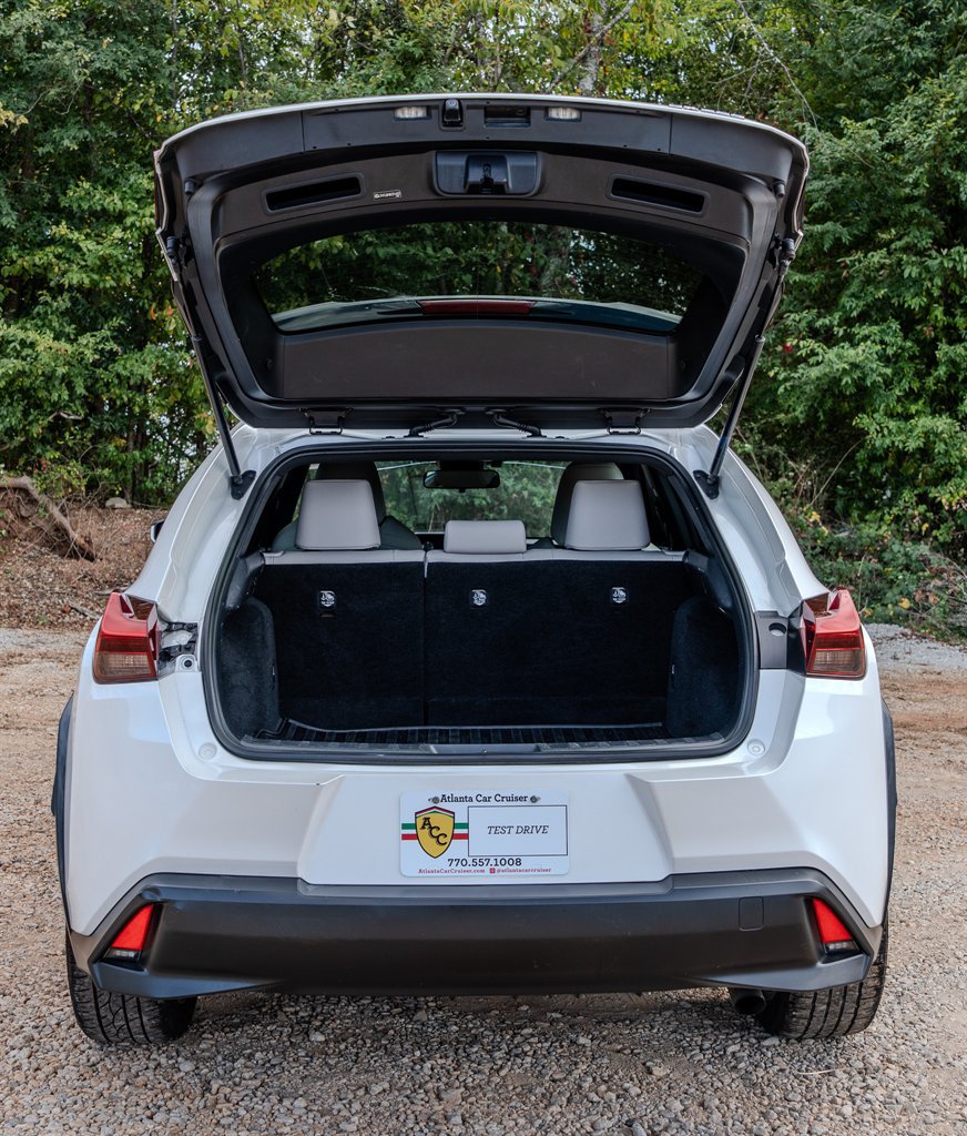 Used 2019 Lexus UX 200 FWD image 9