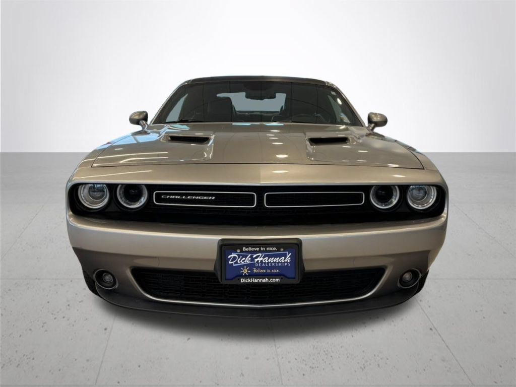Used 2015 Dodge Challenger R/T w/ Quick Order Package 28D R/T RWD image 3