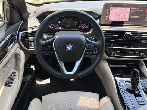Certified 2023 BMW 530i w/ Convenience Package RWD image 14