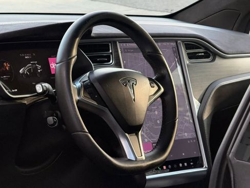Used 2016 Tesla Model X 90D AWD/4WD image 13