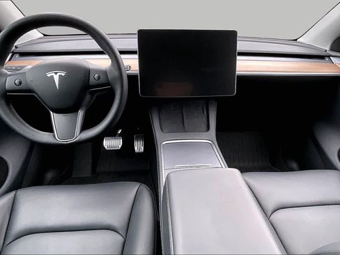 Used 2024 Tesla Model Y Long Range AWD/4WD image 15
