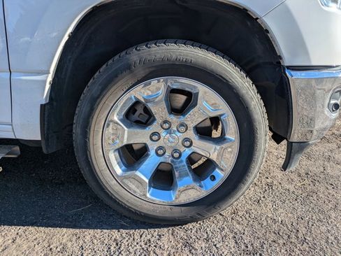 Used 2019 RAM 1500 Big Horn image 21