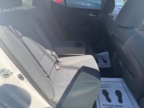 Used 2015 Kia Optima LX image 31
