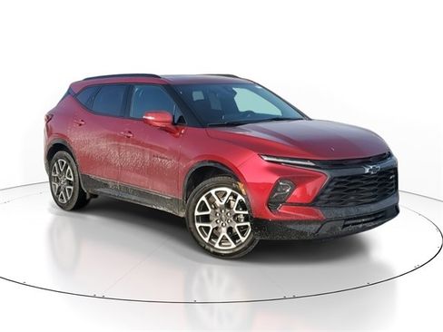 Certified 2023 Chevrolet Blazer RS w/ Enhanced Convenience Package image 5