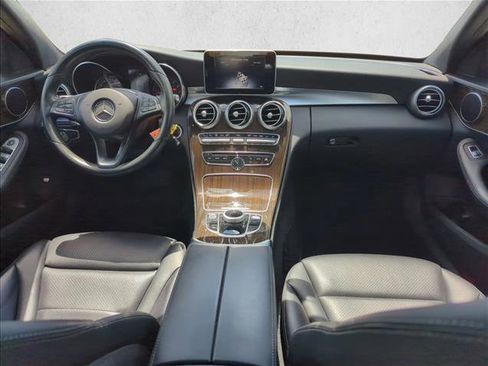 Used 2018 Mercedes-Benz C 300 Sedan image 18