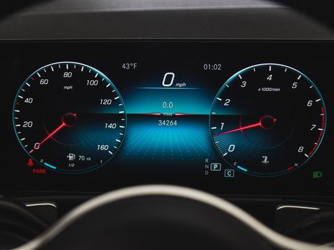 Used 2022 Mercedes-Benz GLB 250 GLB 250 image 15