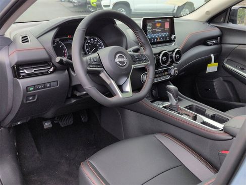New 2025 Nissan Sentra SR w/ SR Premium Package image 9