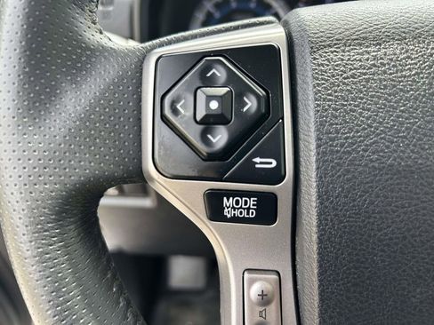 Used 2019 Toyota 4Runner Limited AWD/4WD image 22