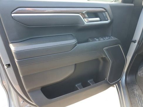 Used 2025 Chevrolet Silverado 1500 LT image 21