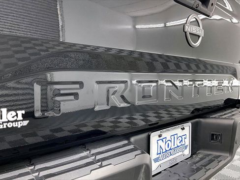 Used 2022 Nissan Frontier S w/ Technology Package image 8