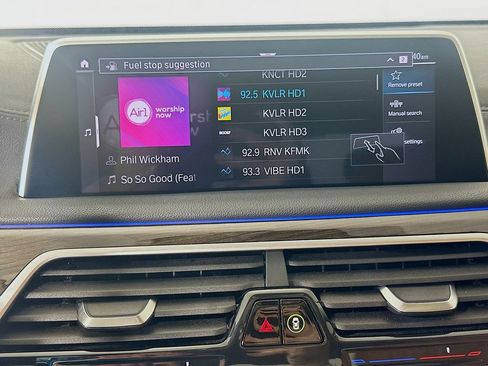 Used 2022 BMW 745e xDrive w/ Premium Package AWD/4WD image 14