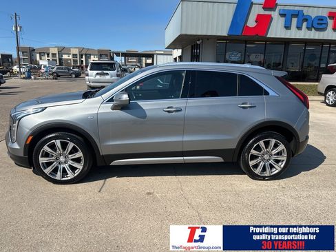 Used 2023 Cadillac XT4 Premium Luxury w/ Enhanced Visibility Package image 2