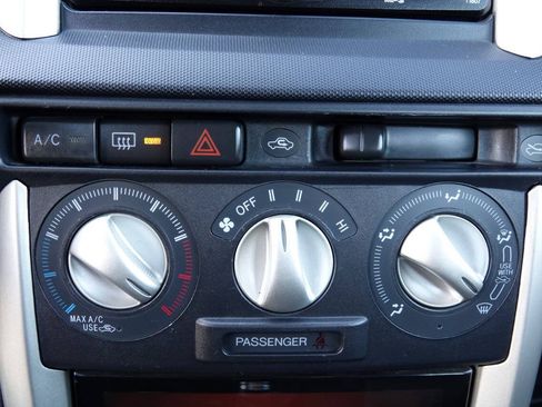 Used 2006 Scion xA FWD image 65
