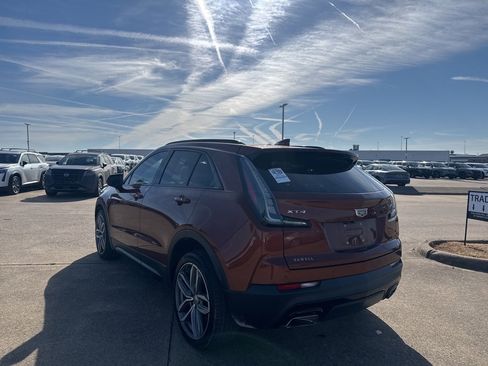 Used 2019 Cadillac XT4 Sport w/ Cold Weather Package image 11