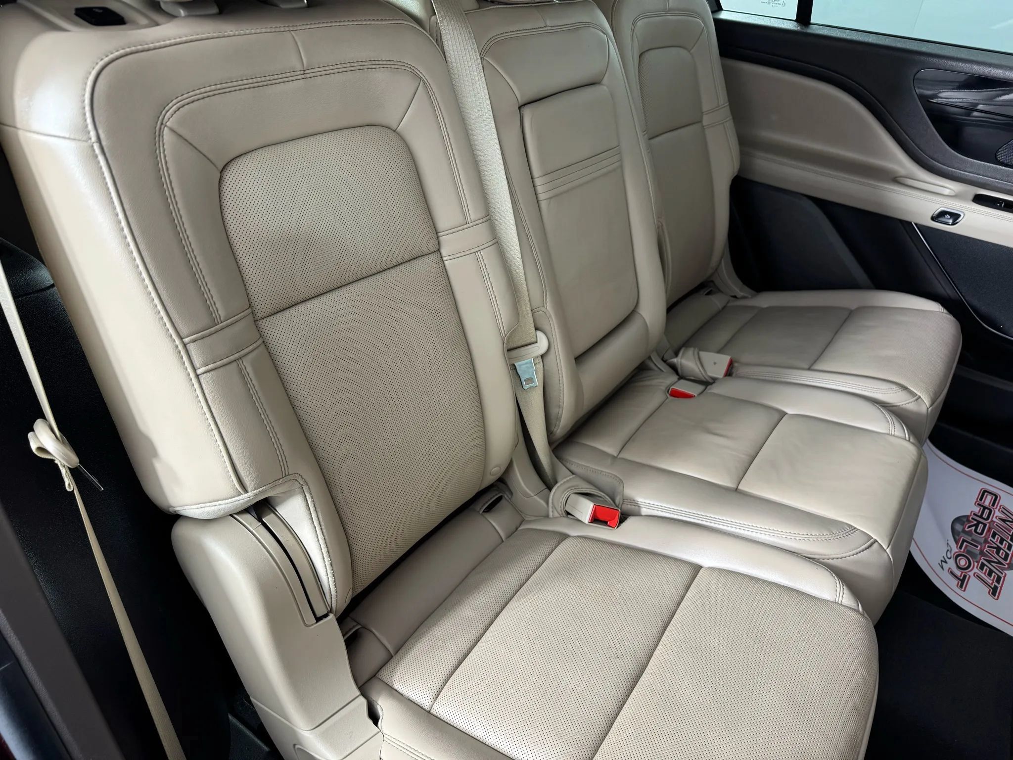 Used 2022 Lincoln Aviator Reserve w/ Elements Package Plus AWD/4WD image 40