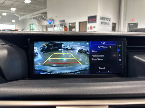 Used 2019 Lexus IS 350 F Sport w/ F Sport Package RWD image 29