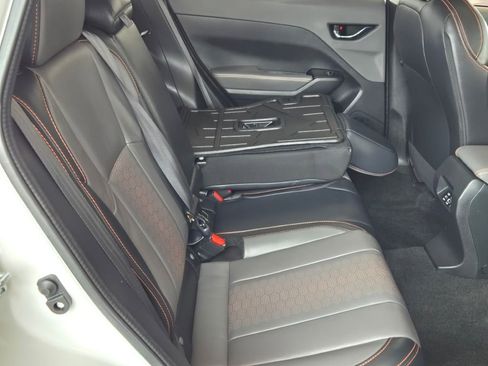 Used 2024 Subaru Crosstrek 2.5i Limited w/ Crosstrek Mirror Package image 6