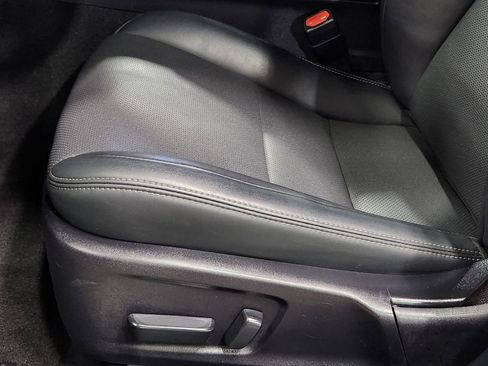 Used 2022 Lexus IS 300 w/ Comfort Package image 46