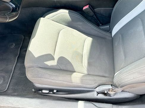 Used 2019 Chevrolet Camaro LT image 21